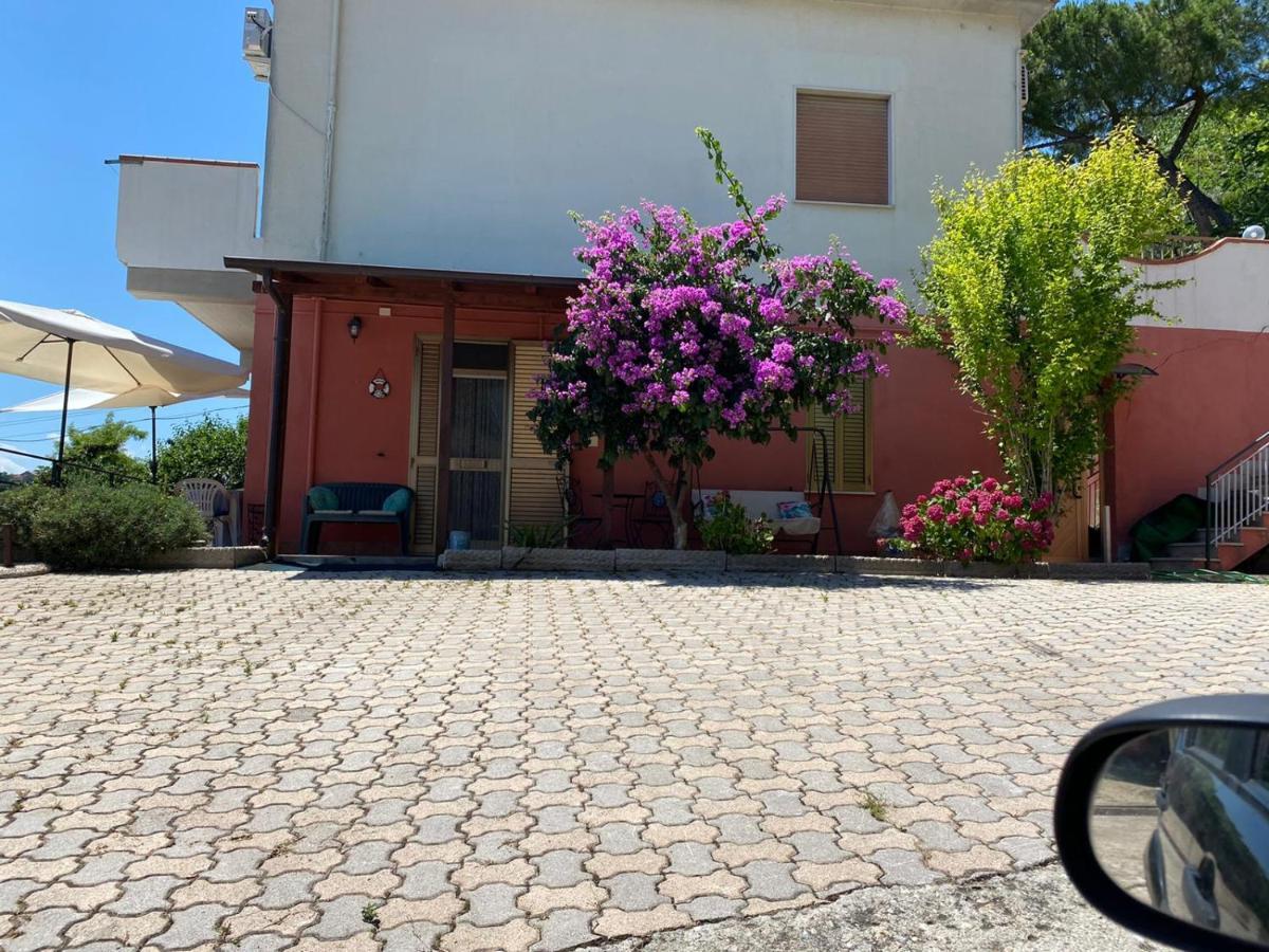B&B Santa Lucia Silvi Paese Exterior foto