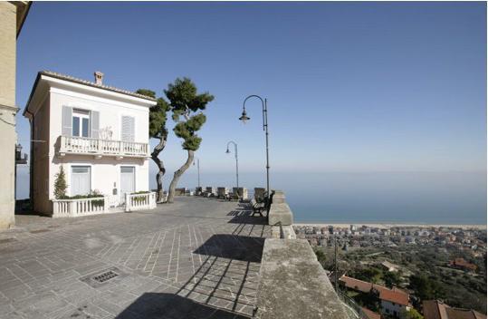 B&B Santa Lucia Silvi Paese Exterior foto
